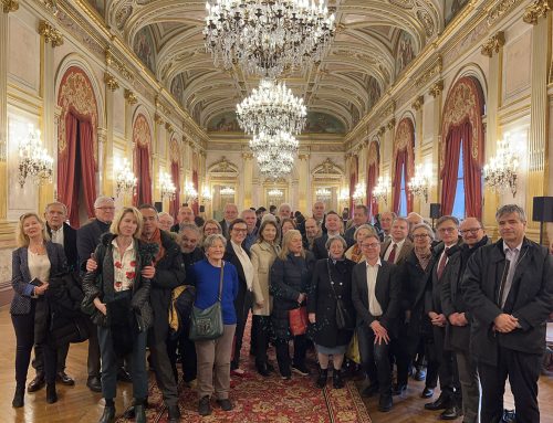 Les Cercle Economique Lorrain, associé aux Lorrains de Paris, a été reçu au mois de janvier successivement dans les deux chambres : le 16 au Sénat pour la traditionnelle Galette des Lorrains à l’invitation du sénateur Franck Menonville et en compagnie de ses collègues Jean Hingray, Catherine Belrhiti, Khalifé Khalifé, le 30 à l’Assemblée Nationale pour une visite guidée par le député Emmanuel Lacresse.